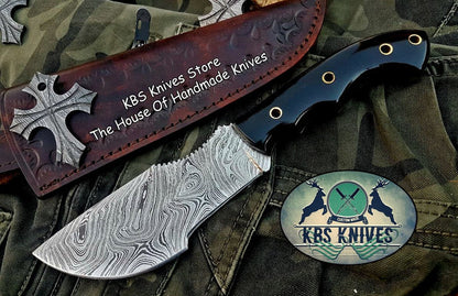 Custom Handcrafted Damascus Steel Tops Tom Brown Tracker Knife with Buffalo Horn Handle