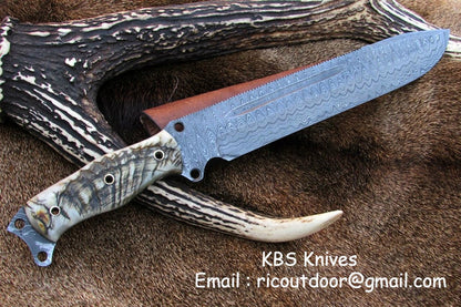 Pig Sticker Big Bowie Knife with 17-Inch Full Tang Damascus Steel Blade and Sheep Horn Handle
