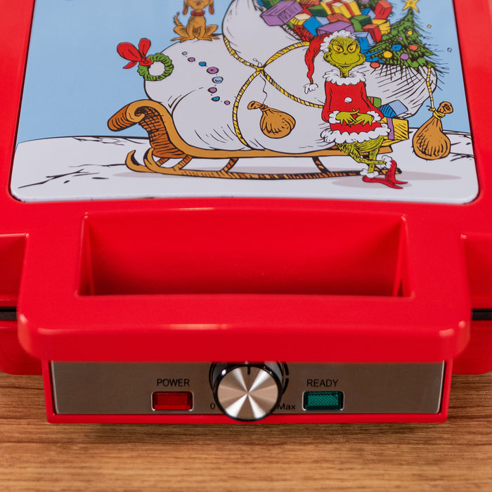 Uncanny Brands The Grinch Deluxe Waffler